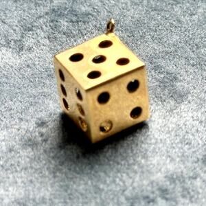 vintage 14k dice charm c1970
